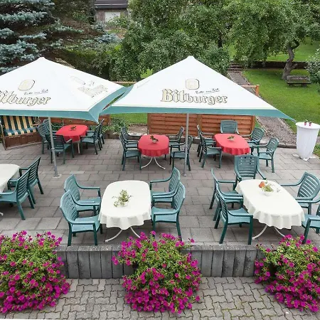 Urfter Hof Garni 호텔