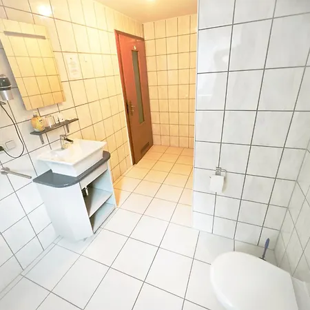 호텔 Urfter Hof Garni Kall