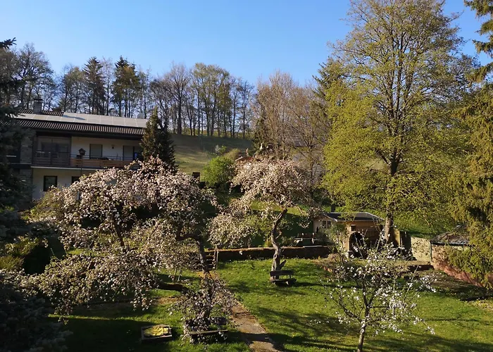 Hotel Urfter Hof Garni *